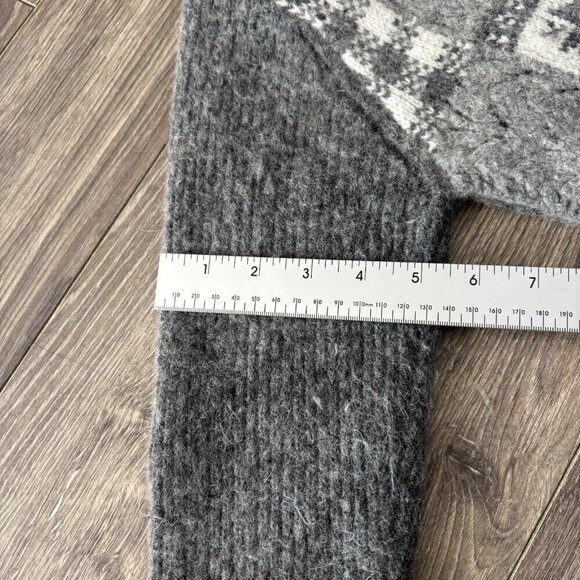 VTG Wool Sweater Womens M Grey Angora Cardigan Full Zip Nordic Fair Isle READ - Picture 5 of 12